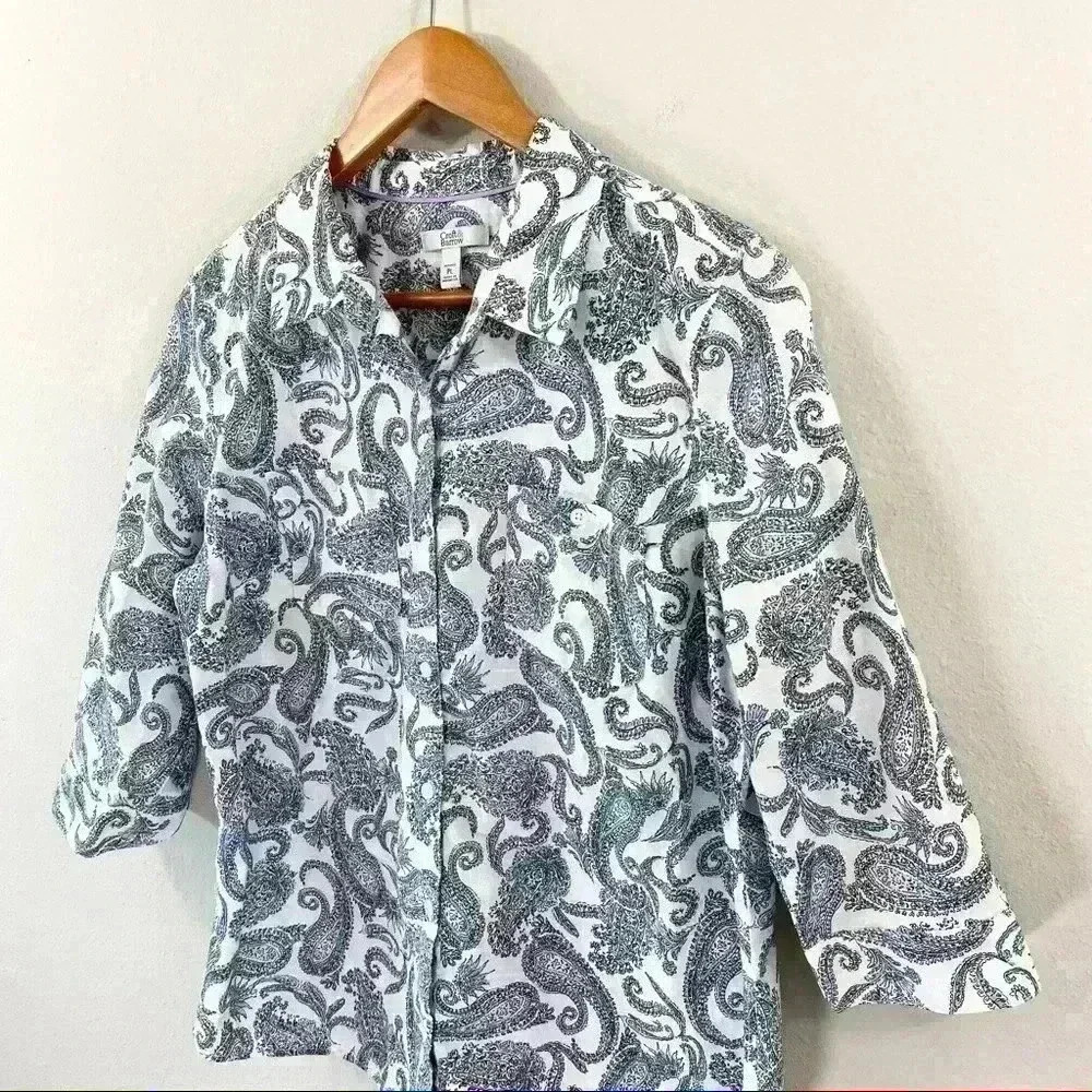 Croft & Barrow petite cotton paisley print collared shirt - Picture 2 of 3